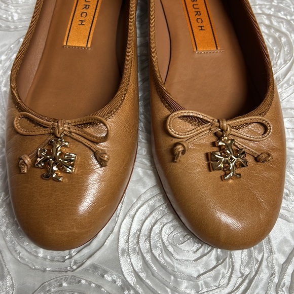 Tory Burch Shoes size 7.5M - Picture 2 of 13